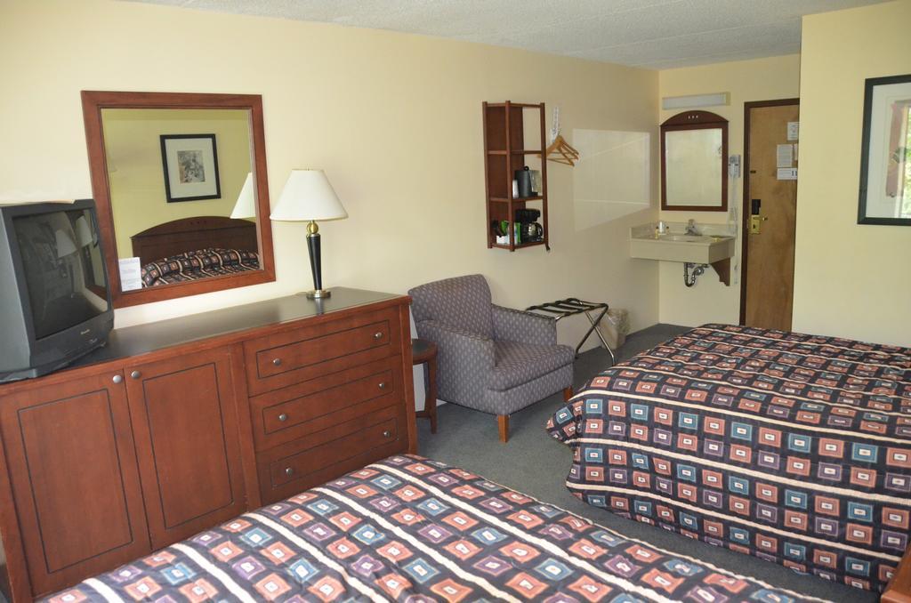 Devil'S Head Resort Merrimac Rum bild
